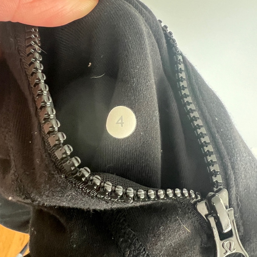 Lululemon Define Jacket - Picture 6 of 7